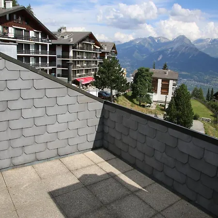 3-bedroom In Luxury tent Veysonnaz