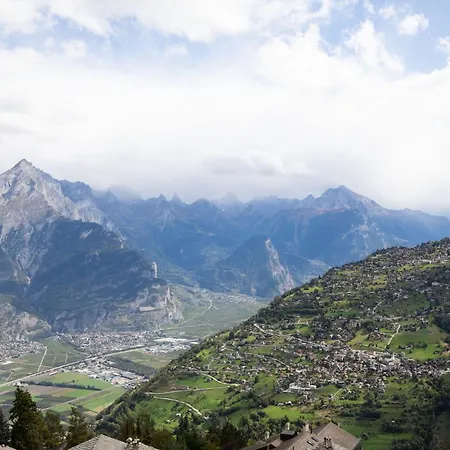 3-bedroom In * Veysonnaz